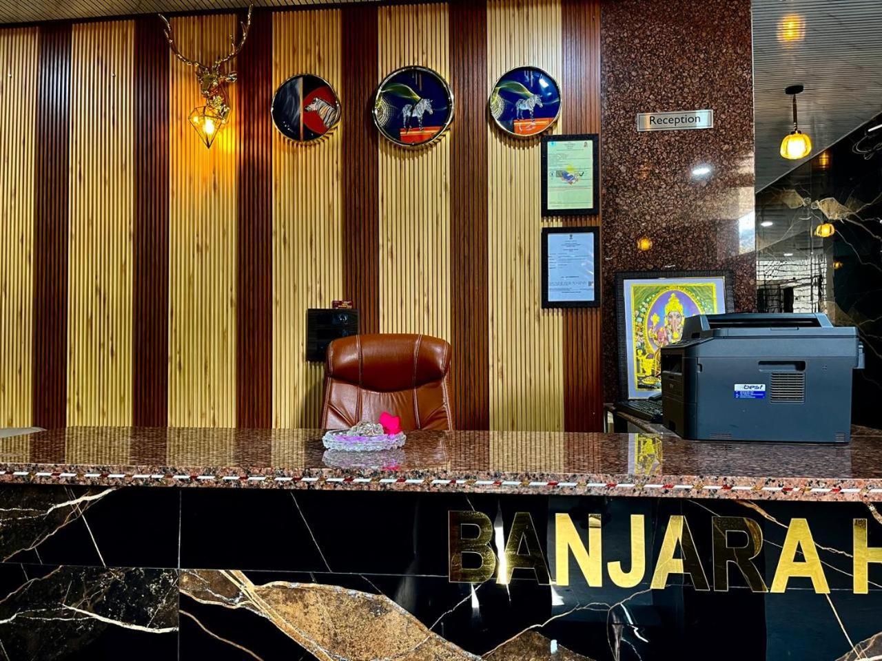 Hotel Banjara Hills Ābu Road Esterno foto